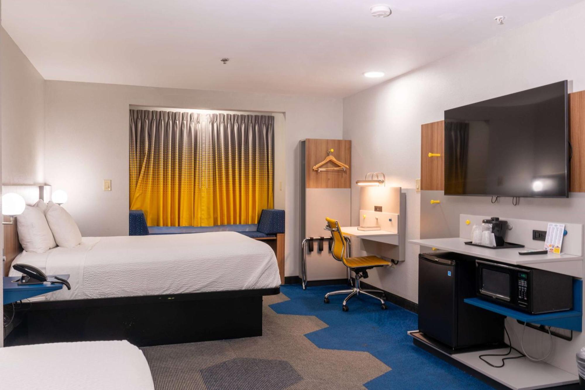 Microtel Inn & Suites By Wyndham פיג'ן פורג' מראה חיצוני תמונה