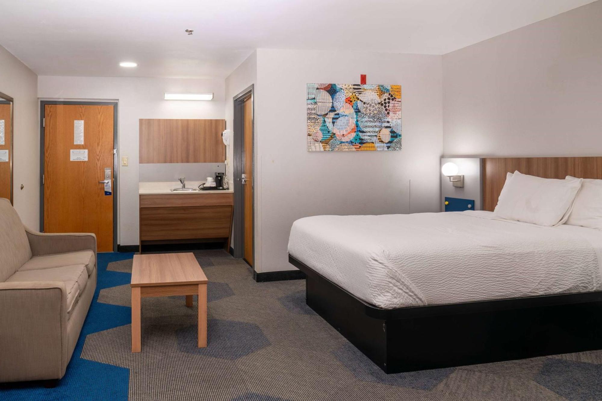 Microtel Inn & Suites By Wyndham פיג'ן פורג' מראה חיצוני תמונה