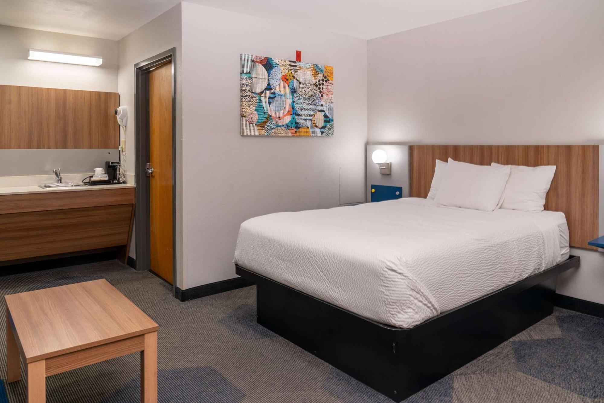 Microtel Inn & Suites By Wyndham פיג'ן פורג' מראה חיצוני תמונה