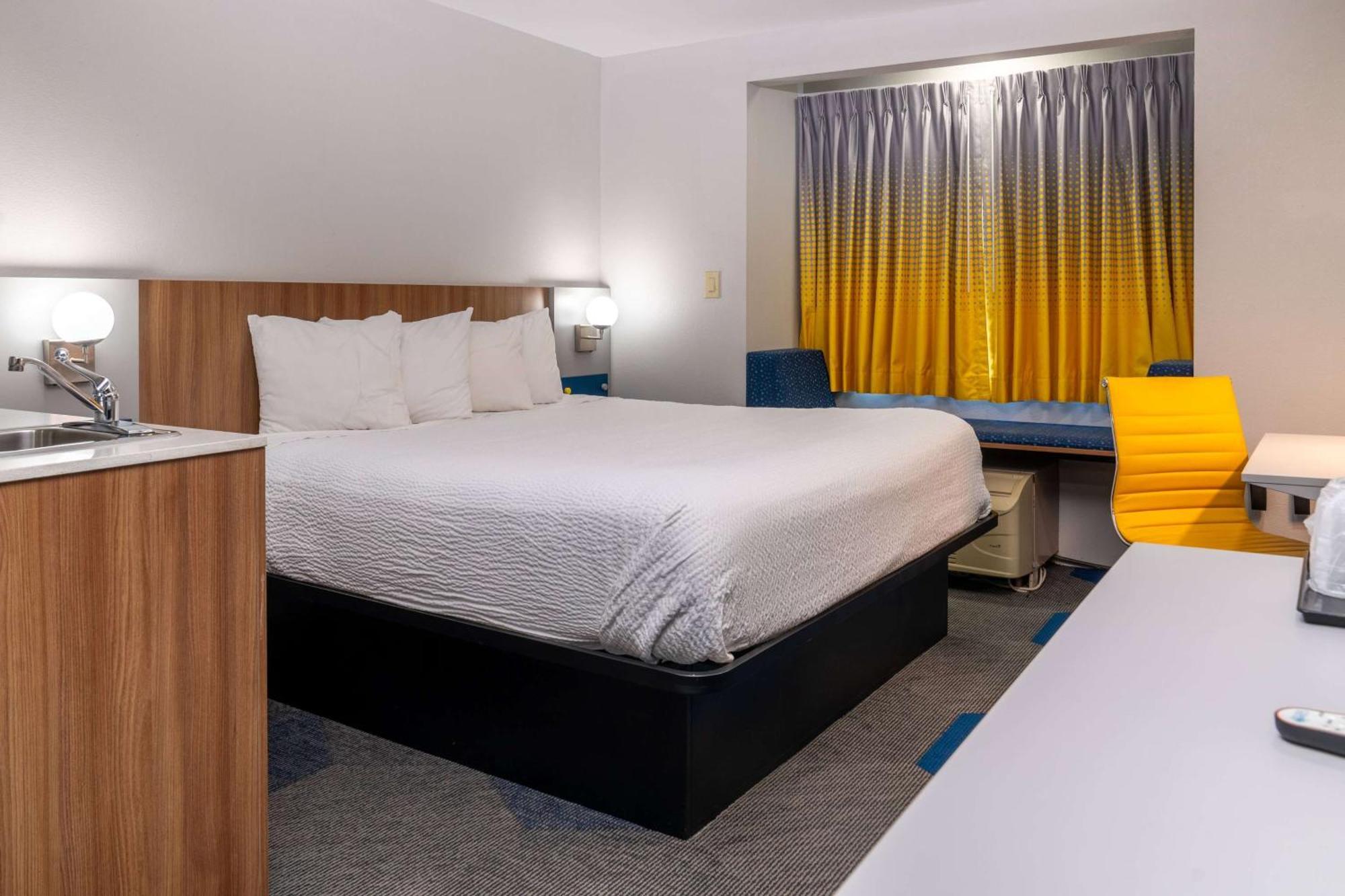 Microtel Inn & Suites By Wyndham פיג'ן פורג' מראה חיצוני תמונה