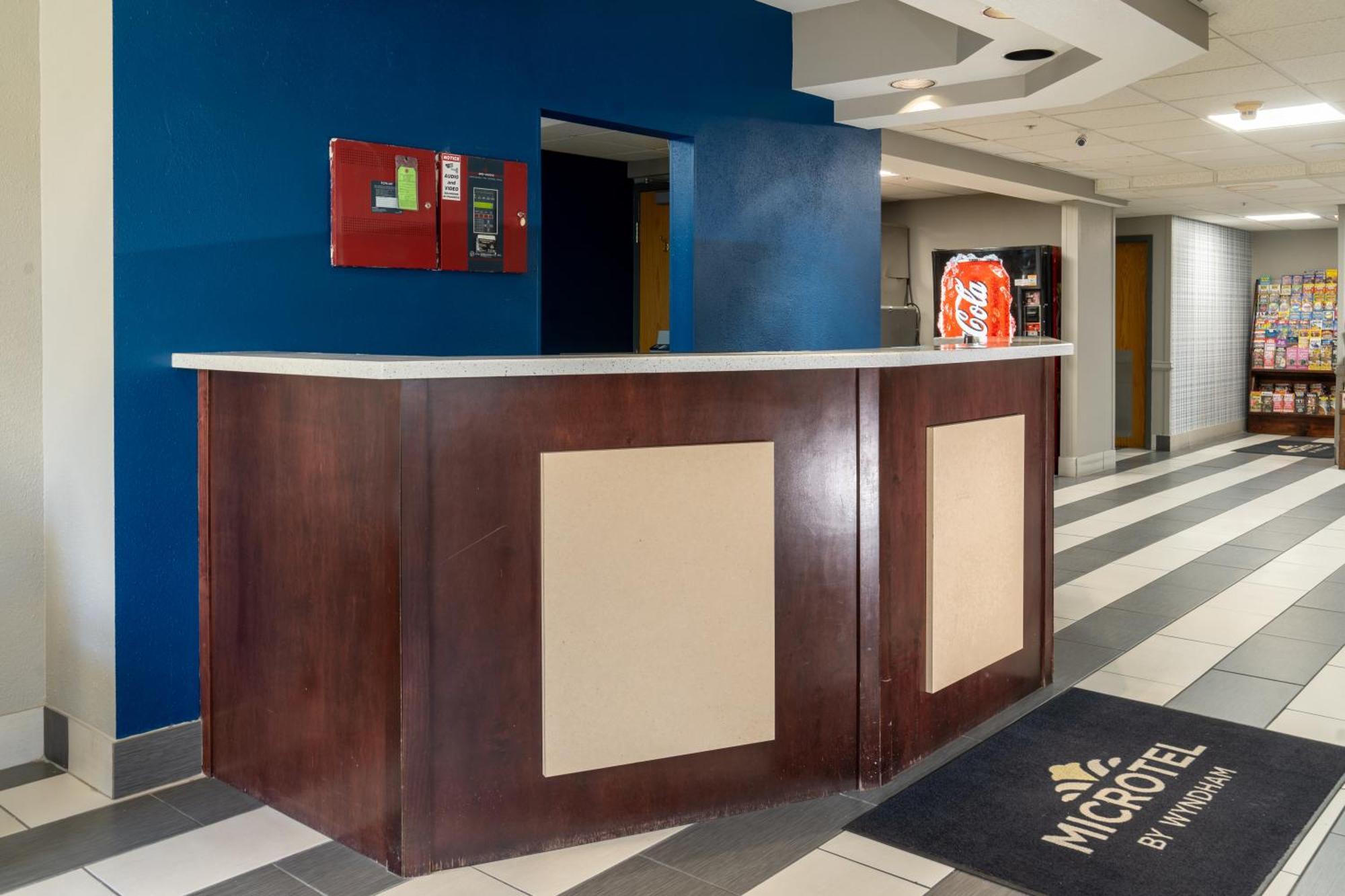 Microtel Inn & Suites By Wyndham פיג'ן פורג' מראה חיצוני תמונה