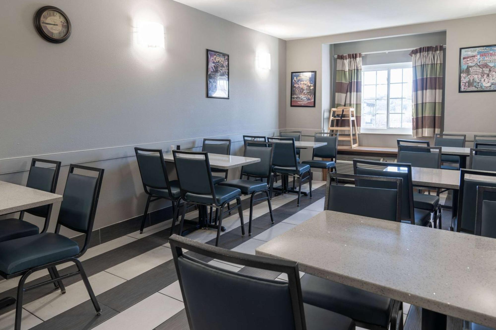 Microtel Inn & Suites By Wyndham פיג'ן פורג' מראה חיצוני תמונה